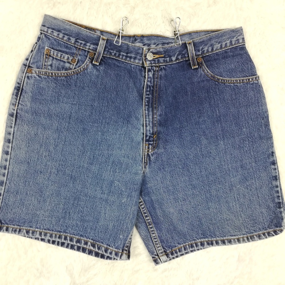 Vtg Levi's Womens Shorts 550 Relaxed Fit Y2K Blue Denim Regular High Rise 16